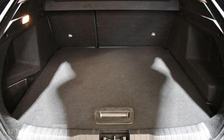 RENAULT ARKANA EVOLUTION MILD HYBRID 140 EDC NOIR GZ-790-JT