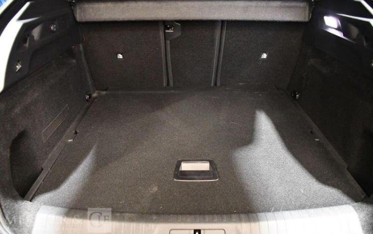 PEUGEOT 3008 ALLURE HYBRID 136 BLEU GZ-991-LZ