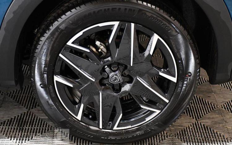 PEUGEOT 3008 ALLURE HYBRID 136 BLEU GZ-991-LZ