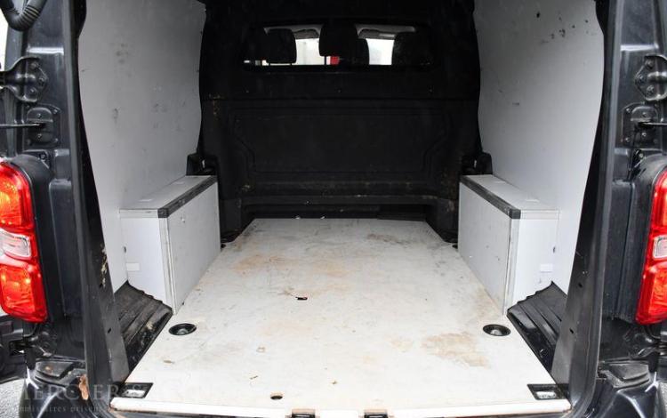 PEUGEOT EXPERT GRIS HA-084-WM