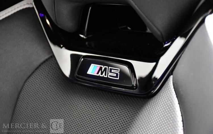 BMW M5 4.4 727H 585 PHEV HYBRID 22.1KWH XDRIVE BVA NOIR HA-312-SJ