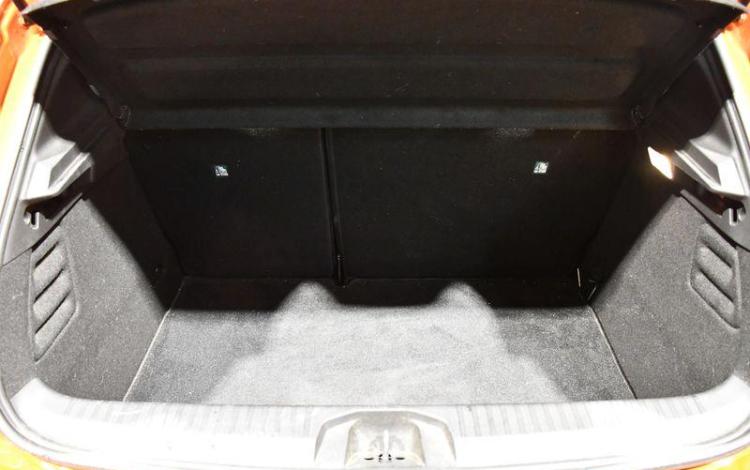 RENAULT CLIO TECHNO FULL HYBRID E-TECH 145 ORA HA-909-CA