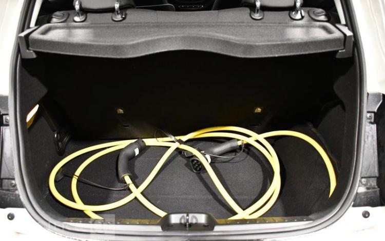 FIAT 500 e BEV BLANC HA-944-GH