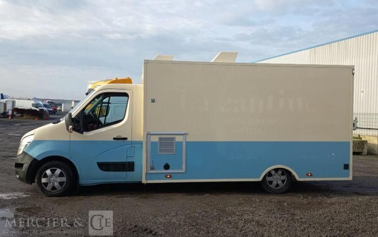NISSAN INTERSTAR 2.3 DCI 150CV EQUIPE FOOD TRUCK AVEC EQUIPEMENTS DE CUISINE  HB-656-XM