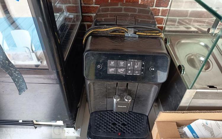 NISSAN INTERSTAR 2.3 DCI 150CV EQUIPE FOOD TRUCK AVEC EQUIPEMENTS DE CUISINE  HB-656-XM