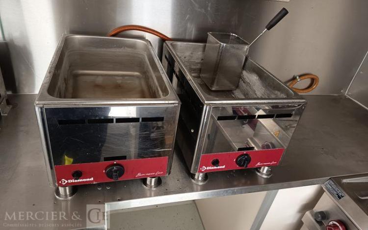 NISSAN INTERSTAR 2.3 DCI 150CV EQUIPE FOOD TRUCK AVEC EQUIPEMENTS DE CUISINE  HB-656-XM