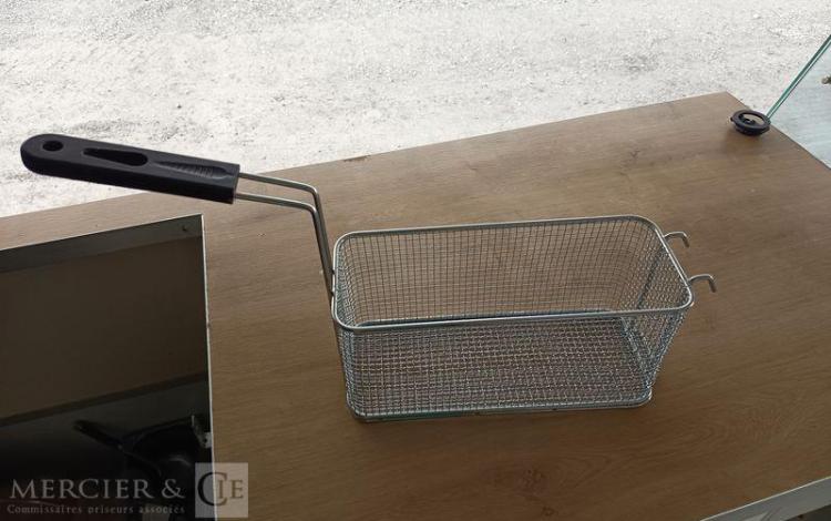 NISSAN INTERSTAR 2.3 DCI 150CV EQUIPE FOOD TRUCK AVEC EQUIPEMENTS DE CUISINE  HB-656-XM