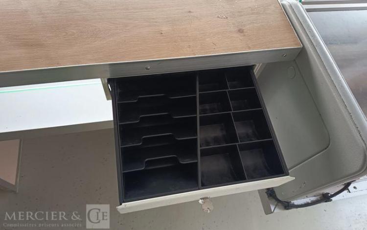 NISSAN INTERSTAR 2.3 DCI 150CV EQUIPE FOOD TRUCK AVEC EQUIPEMENTS DE CUISINE  HB-656-XM