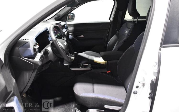 DACIA DUSTER JOURNEY ECO-G 100 BLANC HC-239-TH
