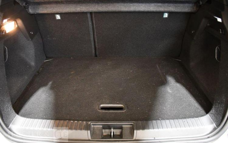 RENAULT CAPTUR TECHNO TCE 90 GRIS HC-334-ET