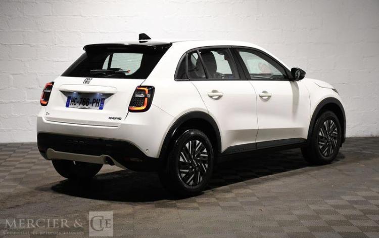 FIAT 600 BLANC HC-766-PH