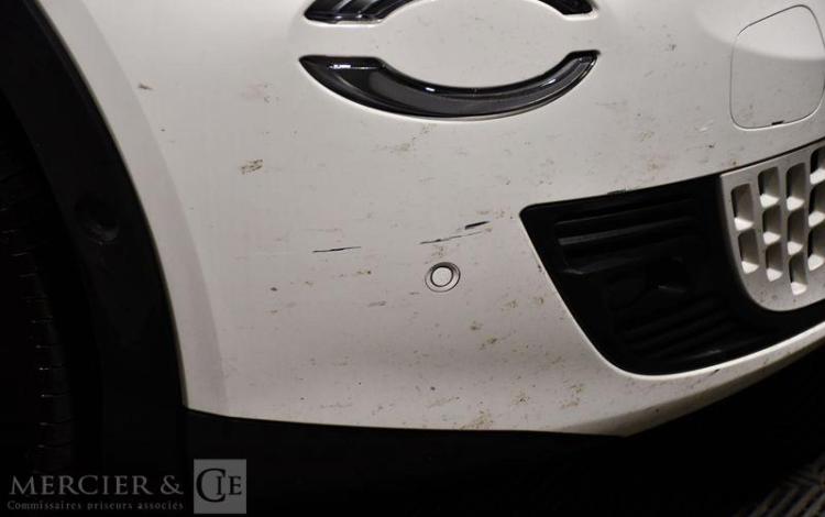 FIAT 600 BLANC HC-766-PH