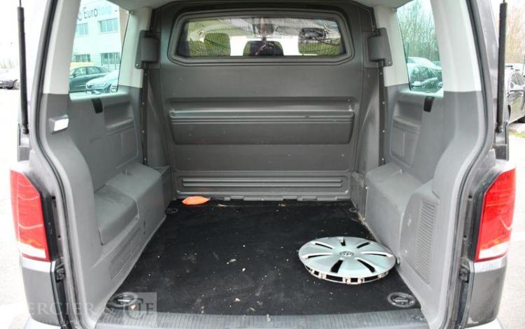 VOLKSWAGEN TRANSPORTER CARAVELLE CAB APPROF GRIS HH-560-GA