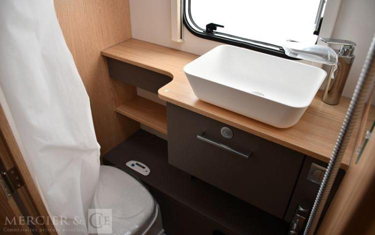 CARAVANE LMC  TANDERO – 500 K  L06304