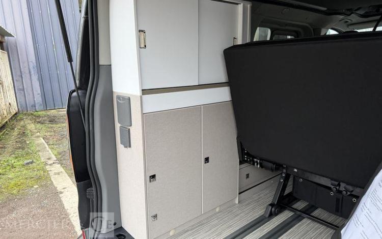 BURSTNER VAN COPA C500 CASA PINO NOIR P89268