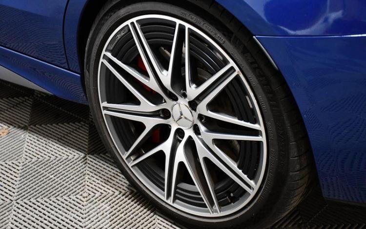 MERCEDES C63S AMG e-PERFORMANCE 680ch HYBRIDE PHEV BLEU WIVF8134