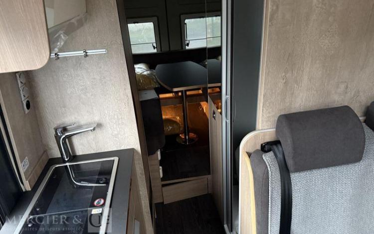 LAIKA CAMPING CAR FOURGON ECOVIP 645 BLANC X37646