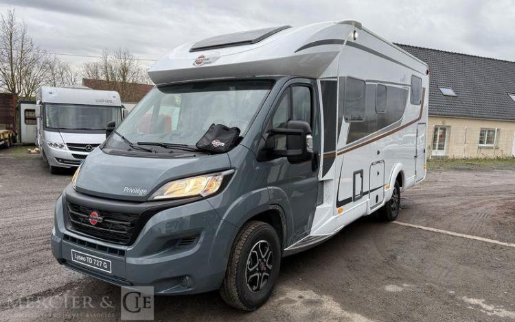 BURSTNER CAMPING-CAR PROFILE LYSEO TD BLEU Y62493