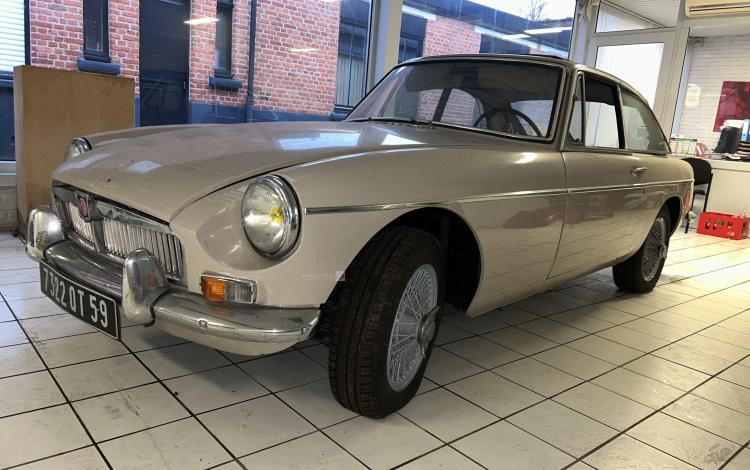 MG MGB GT Mk II BEIGE 7322QT59
