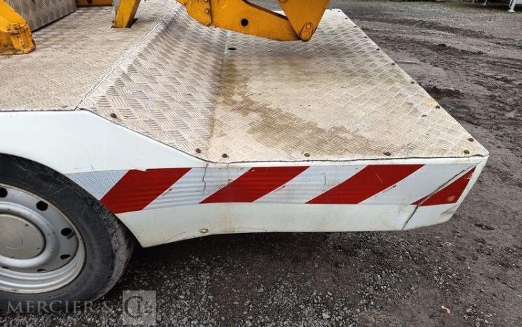 FIAT SCUDO 1,9 D 70CV AVEC NACELLE FRANCE ELEVATEUR TOPY 8 – 2394 HEURES BLANC 904ALF59