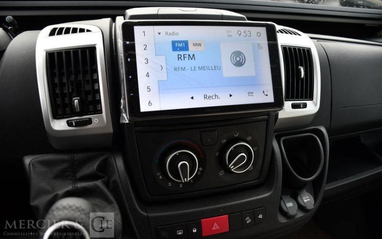 PILOTE CAMPING CAR PROFILE P696D EVIDENCE 2.2 HDI 140ch BLANC 93702