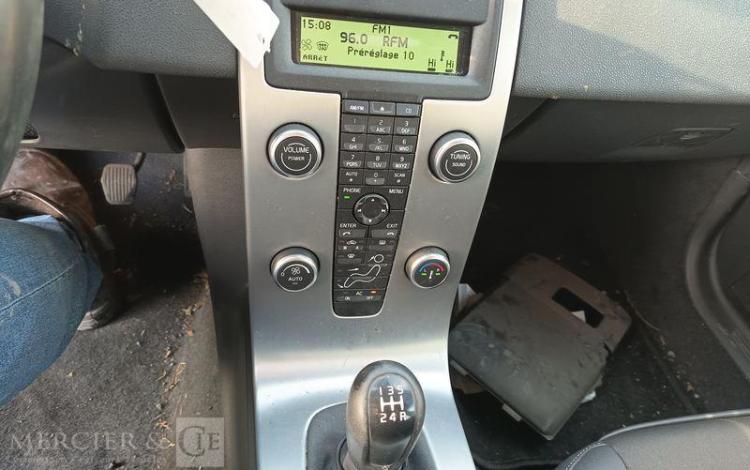 VOLVO S40 1,6 D 110 FEELING – DIESEL – 232872 KMS – ANNEE 2009 GRIS AD-064-DE