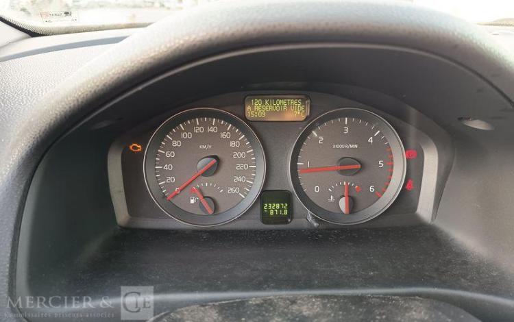 VOLVO S40 1,6 D 110 FEELING – DIESEL – 232872 KMS – ANNEE 2009 GRIS AD-064-DE