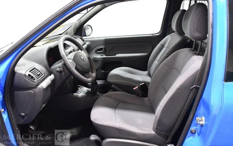 RENAULT CLIO II SOCIETE 1.5 DCI 65ch BLEU AD-856-MH