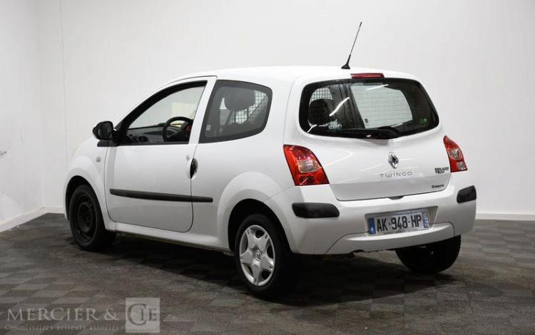 RENAULT TWINGO SOCIETE 1.2 LEV 75 AIR BLANC AK-948-HP