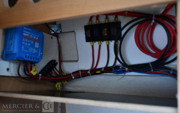 FIAT CAMPING CAR FOURGON ADRIATIK 2.8 HDI 130ch BLANC AX-407-ZV