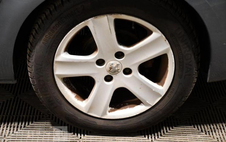 PEUGEOT 307 CC 2.0 135 DYNAMIQUE BLEU AY-040-AA