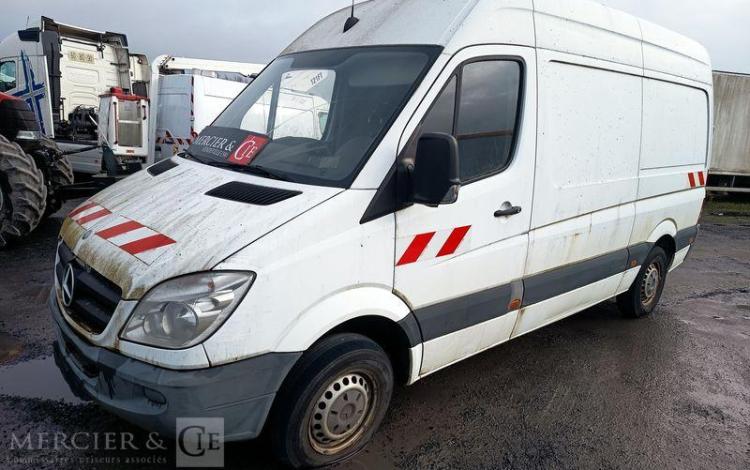 MERCEDES SPRINTER II 906.613 210CDI 37N 2.2 D DPF 3.0T 95 cv – 206119 KMS – ANNEE 2010 BLANC BC-324-CX