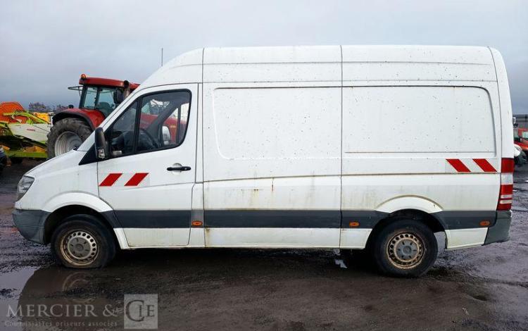 MERCEDES SPRINTER II 906.613 210CDI 37N 2.2 D DPF 3.0T 95 cv – 206119 KMS – ANNEE 2010 BLANC BC-324-CX