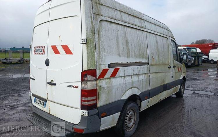 MERCEDES SPRINTER II 906.613 210CDI 37N 2.2 D DPF 3.0T 95 cv – 206119 KMS – ANNEE 2010 BLANC BC-324-CX