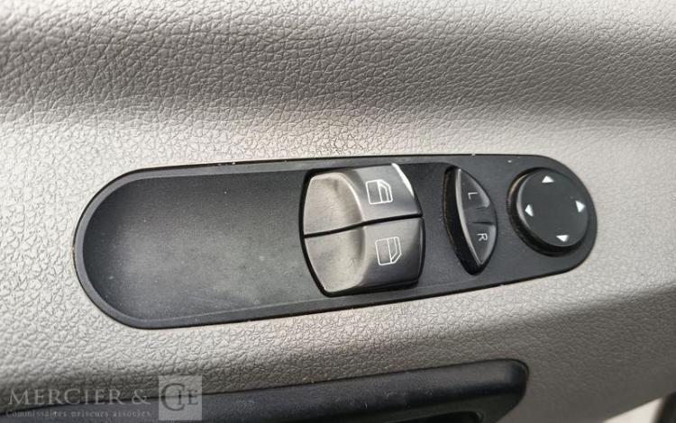 MERCEDES SPRINTER II 906.613 210CDI 37N 2.2 D DPF 3.0T 95 cv – 206119 KMS – ANNEE 2010 BLANC BC-324-CX