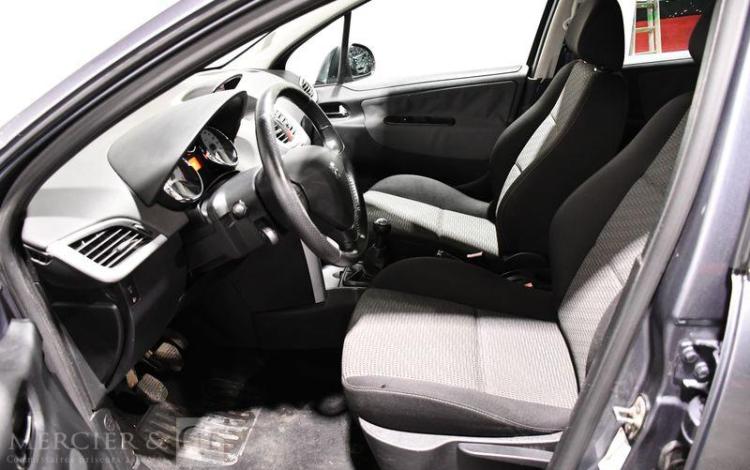 PEUGEOT 207 1,4 HDI PREMIUM GRIS BD-570-SY