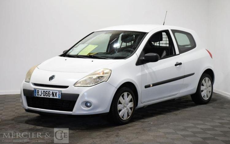RENAULT CLIO III SOCIETE 1.5 DCI 75 AIR BLANC BJ-066-NX