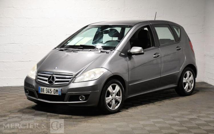 MERCEDES CLASSE A GRIS BK-345-DM