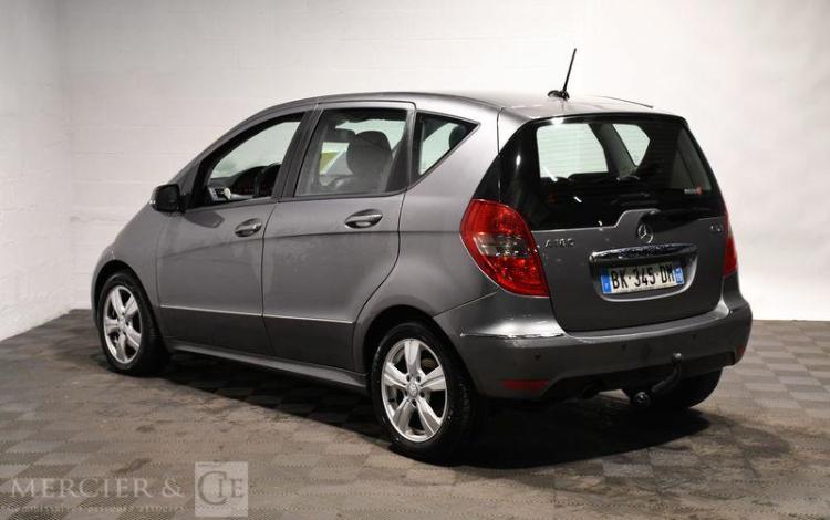 MERCEDES CLASSE A GRIS BK-345-DM