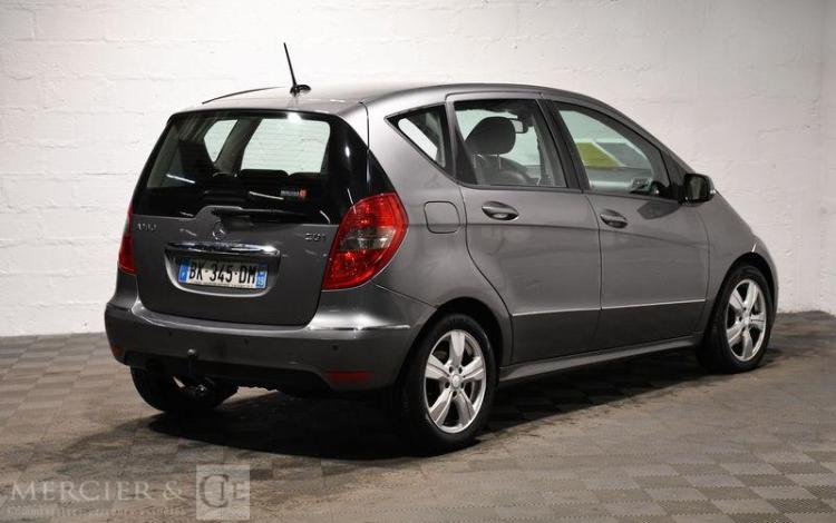 MERCEDES CLASSE A GRIS BK-345-DM