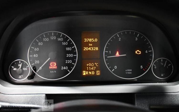 MERCEDES CLASSE A GRIS BK-345-DM