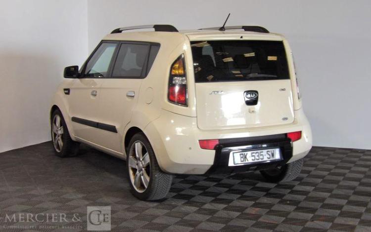 KIA SOUL 1.6 CRDI 130CH PLUG BEIGE BK-535-SW