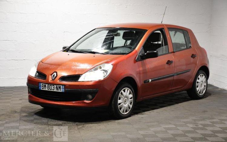 RENAULT CLIO 1.5 DCI 85CH CONFORT PACK EXPRESSION CLIM ROUGE BM-803-NM
