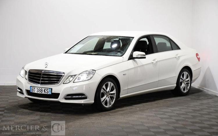 MERCEDES CLASSE E 2,2 250 CDI 205 BLUE EFFICIENCY AVANTGARDE EXECUTIVE BVA BLANC BT-388-KS