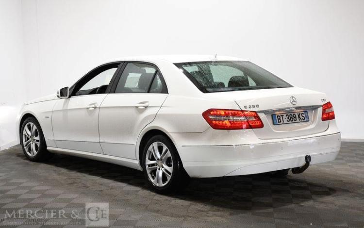 MERCEDES CLASSE E 2,2 250 CDI 205 BLUE EFFICIENCY AVANTGARDE EXECUTIVE BVA BLANC BT-388-KS