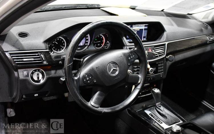 MERCEDES CLASSE E 2,2 250 CDI 205 BLUE EFFICIENCY AVANTGARDE EXECUTIVE BVA BLANC BT-388-KS