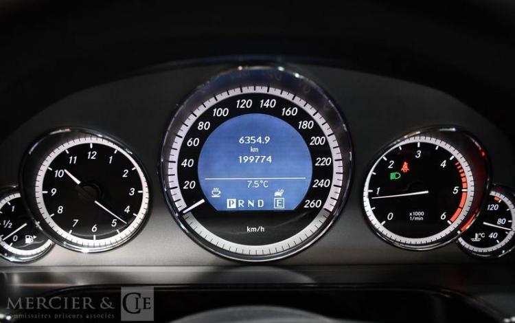 MERCEDES CLASSE E 2,2 250 CDI 205 BLUE EFFICIENCY AVANTGARDE EXECUTIVE BVA BLANC BT-388-KS