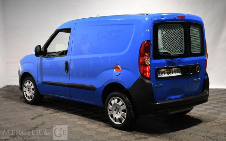FIAT DOBLO GNV BLEU BY-687-FY