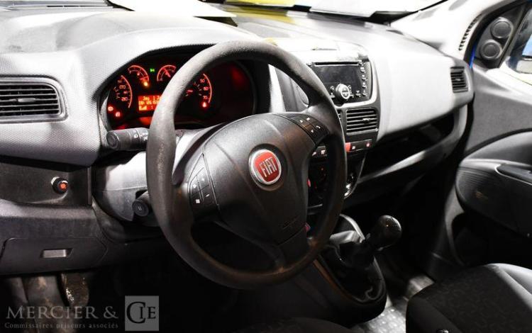 FIAT DOBLO GNV BLEU BY-687-FY
