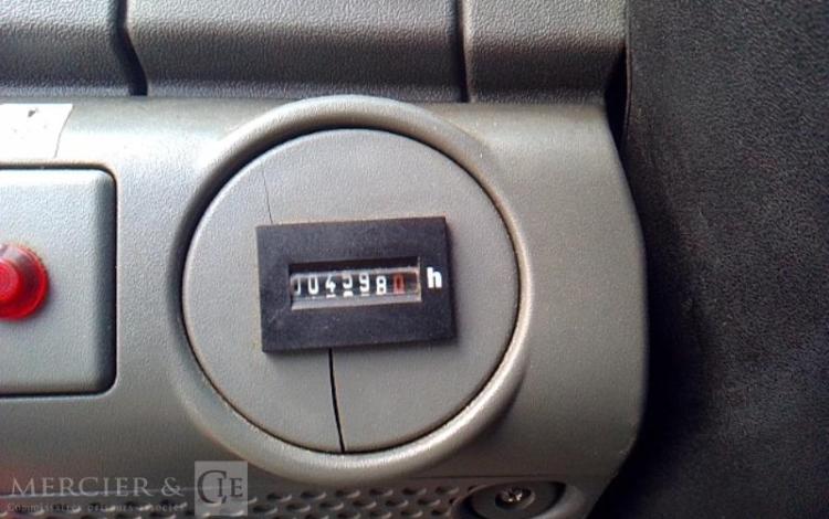 IVECO 35S11 NACELLE SUR VL 17M 4598H ROUGE BZ-789-BM